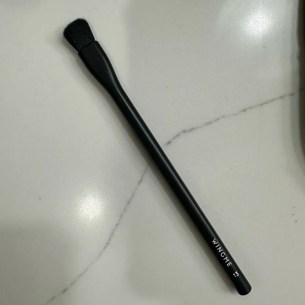 WingMe Black Mega Shading Brush 13 Makeup shadow Brush NEW